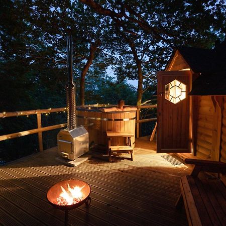 Chestnut Tree House With Hot Tub & Sauna Бармут Экстерьер фото